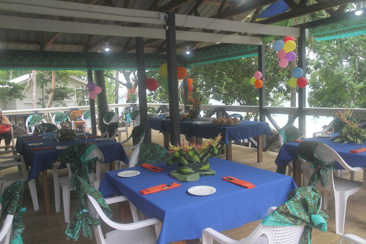 Evis Resort At Nggatirana Island Halisi Exterior foto